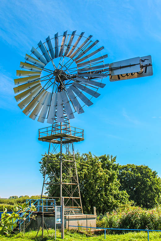 Das windgetriebene Schöpfwerk Adler